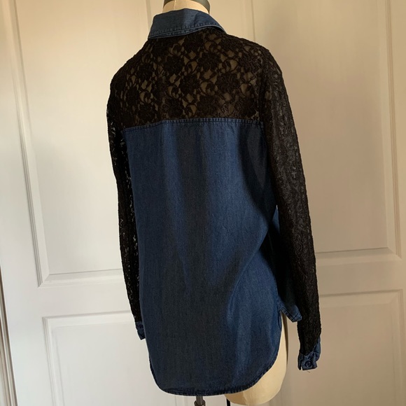 Denim and lace Guess top ~ like new - Picture 3 of 7